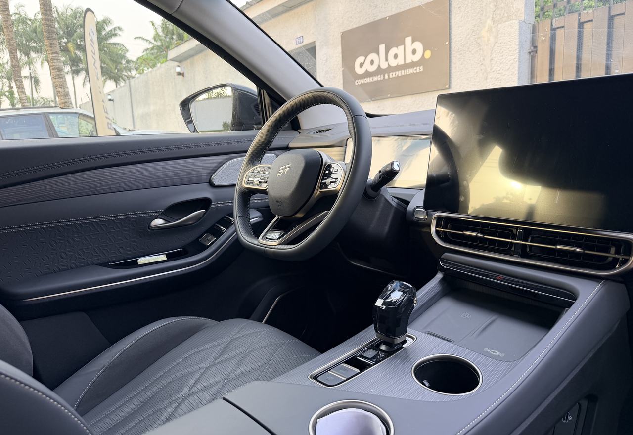 Jetour L9 (4)